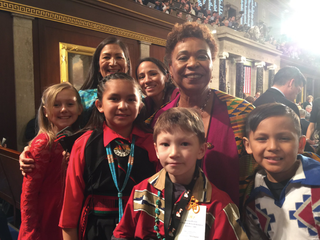 Illustration for article titled The 116th Congress in Barbara Lee Selfies